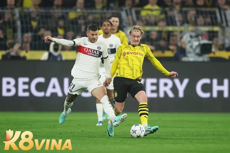 Phong độ đôi Dortmund
